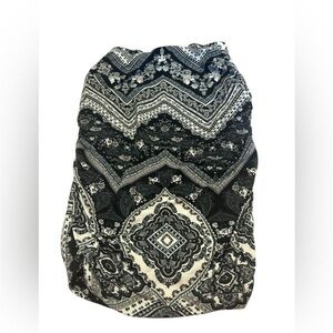 Hot Gal Monochrome Patterned Pencil Skirt